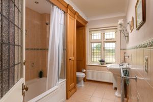 Photo 22- click for photo gallery